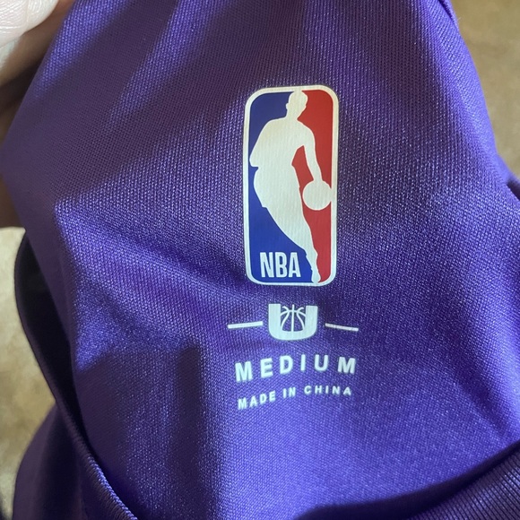 NBA LeBron James #6 Los Angeles Lakers Performance Shirt, Size Medium - Picture 3 of 7